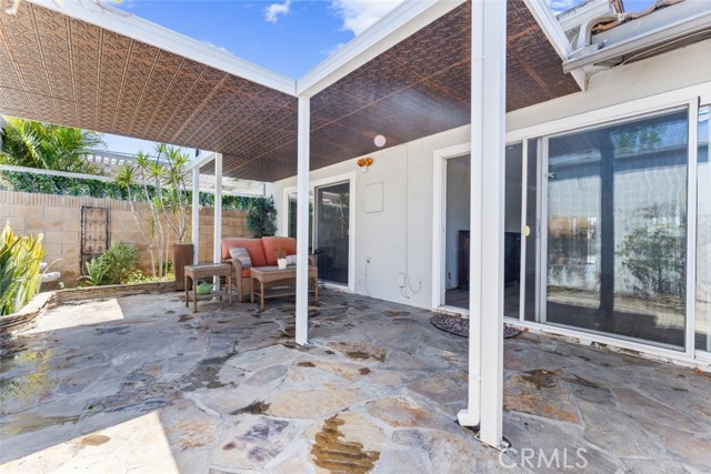 2170 S Euclid Street, Anaheim CA: https://media.crmls.org/medias/2731238e-0918-4e9a-bb53-dcbf045fe93e.jpg