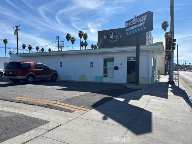 Image 4 of 21 For 162 San Jacinto St