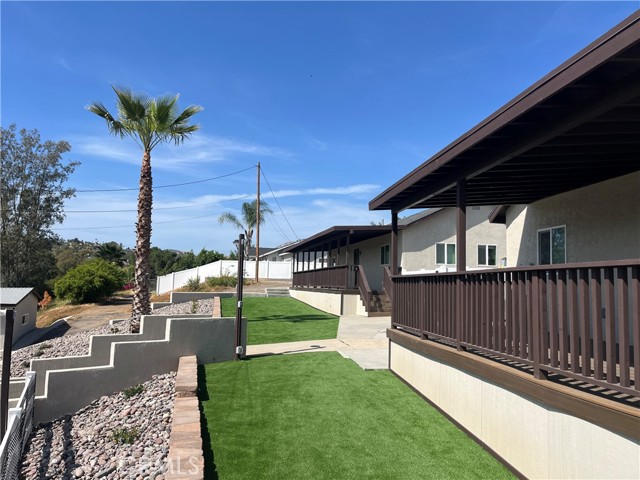 9335 Chimney Rock Lane, El Cajon CA: https://media.crmls.org/medias/27324297-2192-4f3d-96b4-9e9a9f97303b.jpg