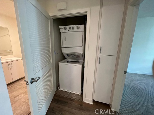 2404 Nolita, Irvine CA: https://media.crmls.org/medias/2732c17b-095c-4c9f-8605-be963e9c3b64.jpg