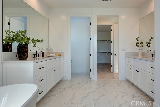 Detail Gallery Image 38 of 48 For 1405 Priscilla Ln, Newport Beach,  CA 92660 - 5 Beds | 5/1 Baths