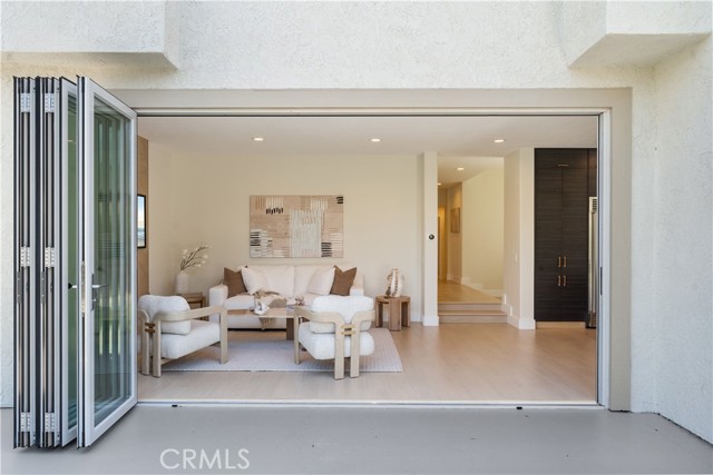 24876 Avenida Avalon, Laguna Hills CA: https://media.crmls.org/medias/2732f132-be66-4712-9138-4ac3b532f919.jpg