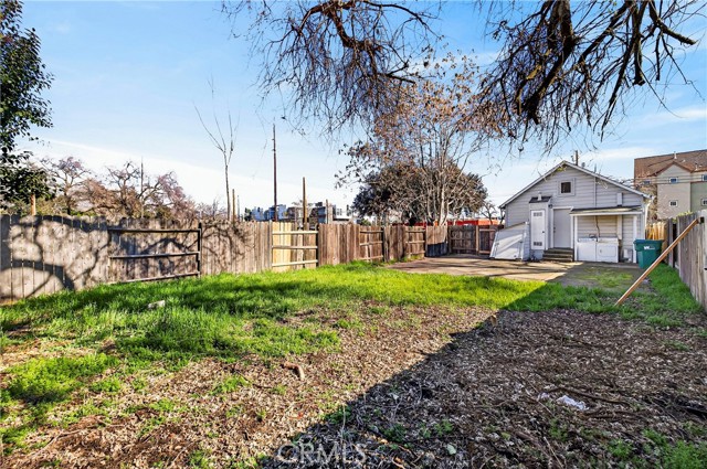 Detail Gallery Image 30 of 42 For 1128 W 5th, Chico,  CA 95928 - – Beds | – Baths