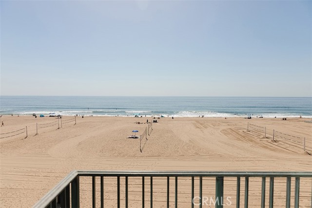 Detail Gallery Image 34 of 62 For 300 the Strand, Manhattan Beach,  CA 90266 - 4 Beds | 7/2 Baths