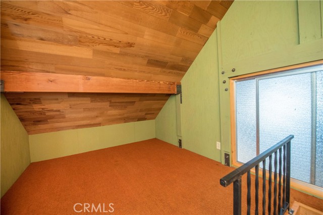 24 Fredalba, Running Springs, CA 92382