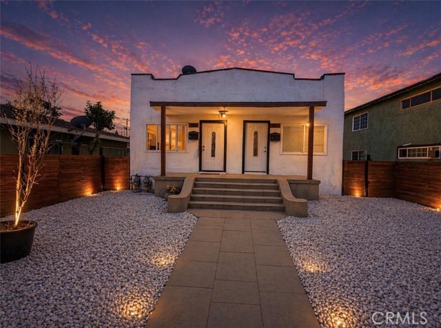 Front Image Thumbnail for CRDW26087376