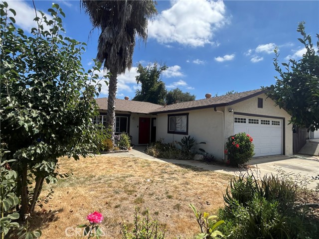 Detail Gallery Image 1 of 1 For 747 N Main Ave, Fallbrook,  CA 92028 - 3 Beds | 1/1 Baths