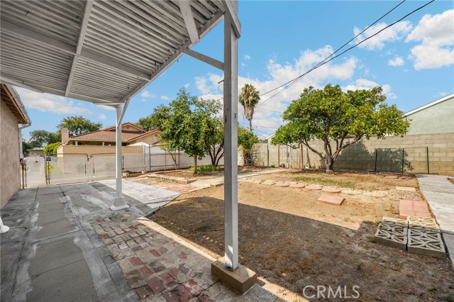 2100 W Valencia Drive, Fullerton CA: https://media.crmls.org/medias/27354afd-9944-473c-95c2-bafa7a0a1158.jpg