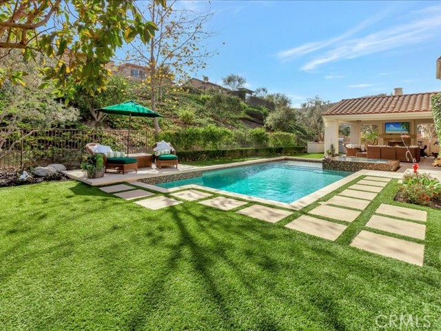 29310 Paseo Palmar, San Juan Capistrano CA: https://media.crmls.org/medias/273583e7-f2cc-4863-9a35-cd58417f7b03.jpg