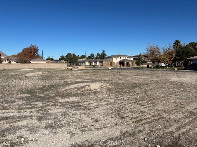 0 Westfield drive, Lancaster CA: https://media.crmls.org/medias/273718fa-f5f8-4e9e-926c-438d042085cb.jpg