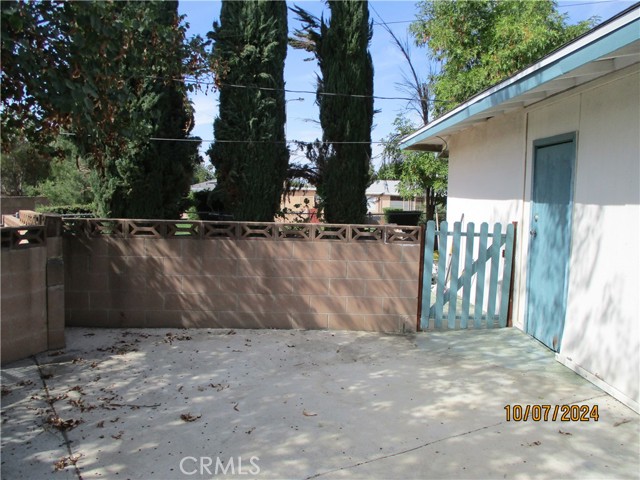 Detail Gallery Image 4 of 21 For 160 Mary Ln, Hemet,  CA 92543 - 2 Beds | 2 Baths