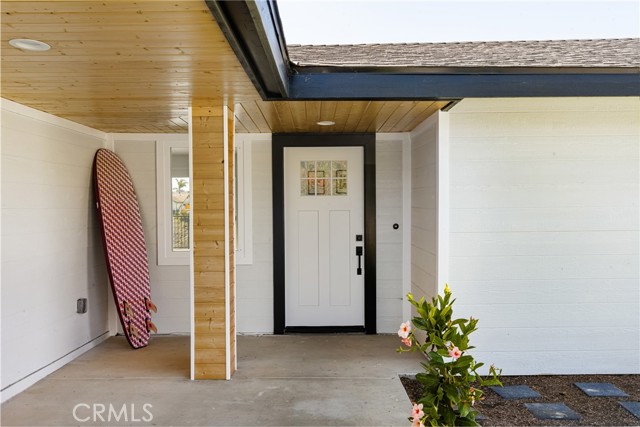 235 Via Ballena, San Clemente CA: https://media.crmls.org/medias/2737f472-1220-4b5a-a265-8dc577d2d9a9.jpg