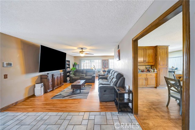 3354 Brittany Ln, Lancaster, CA 93536 photo 7