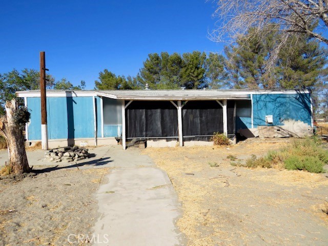 Detail Gallery Image 1 of 13 For 19621 Chamisal St, El Mirage,  CA 92301 - 3 Beds | 2 Baths