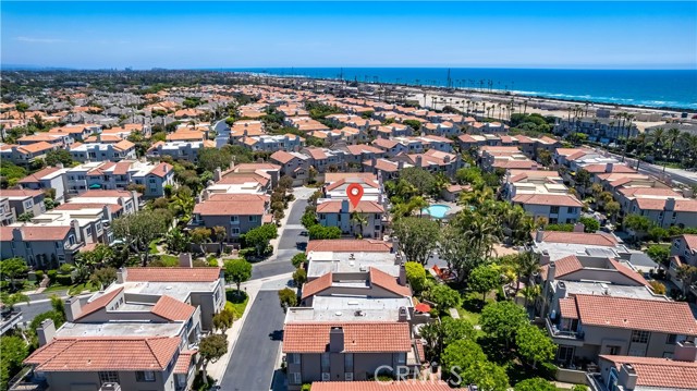 19325 Peachtree Lane, Huntington Beach CA: https://media.crmls.org/medias/27399b51-5bd6-4845-a942-ac43641ca8d2.jpg