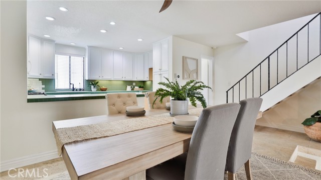 2607 Nelson Ave, Redondo Beach, California 90278, 2 Bedrooms Bedrooms, ,1 BathroomBathrooms,Residential,Sold,Nelson Ave,OC22046640