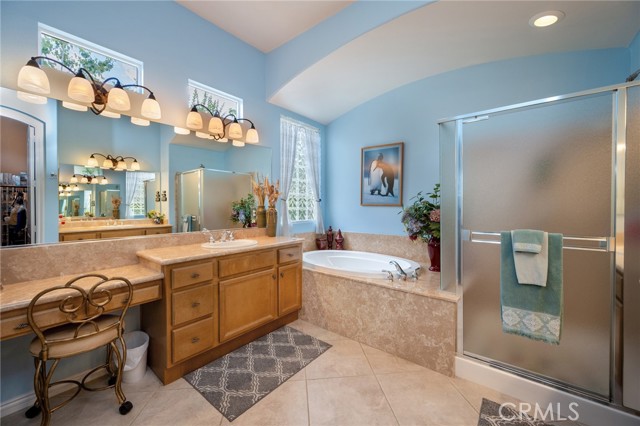 Detail Gallery Image 19 of 49 For 23952 Four Corners Ct, Corona,  CA 92883 - 2 Beds | 2/1 Baths