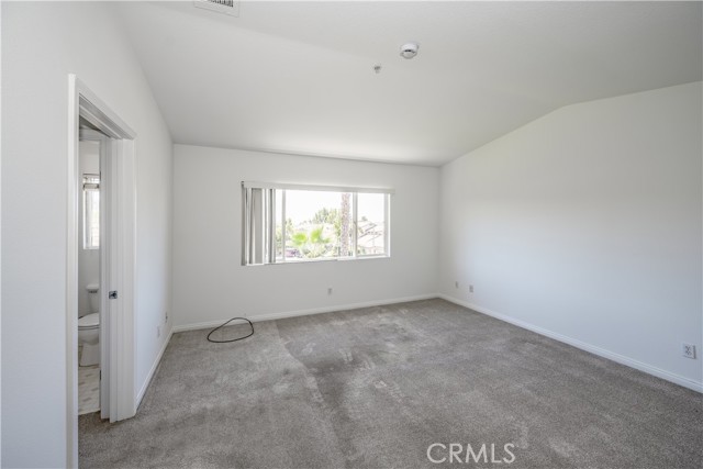 Detail Gallery Image 11 of 20 For 13056 Hagar St, Sylmar,  CA 91342 - 4 Beds | 3 Baths
