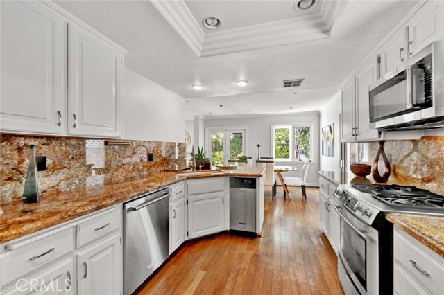 Detail Gallery Image 7 of 33 For 12 Chelsea Pointe, Dana Point,  CA 92629 - 3 Beds | 2/1 Baths