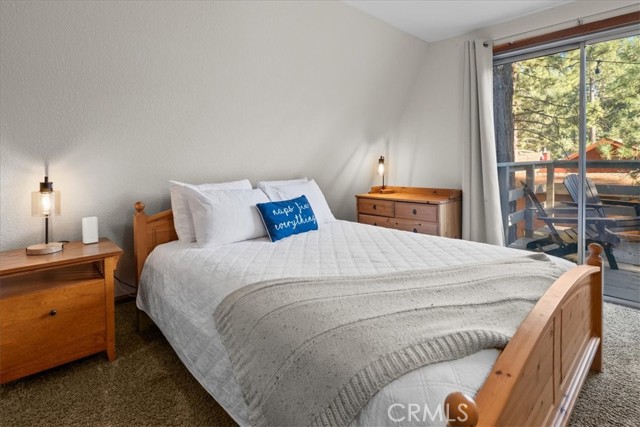 Detail Gallery Image 14 of 30 For 836 E Mountain View Bld, Big Bear City,  CA 92314 - 2 Beds | 2 Baths