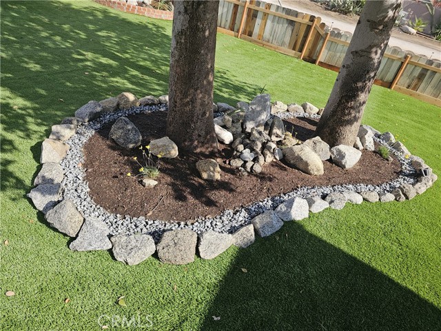 Detail Gallery Image 4 of 18 For 11981 Franklin St, Moreno Valley,  CA 92557 - 3 Beds | 2 Baths