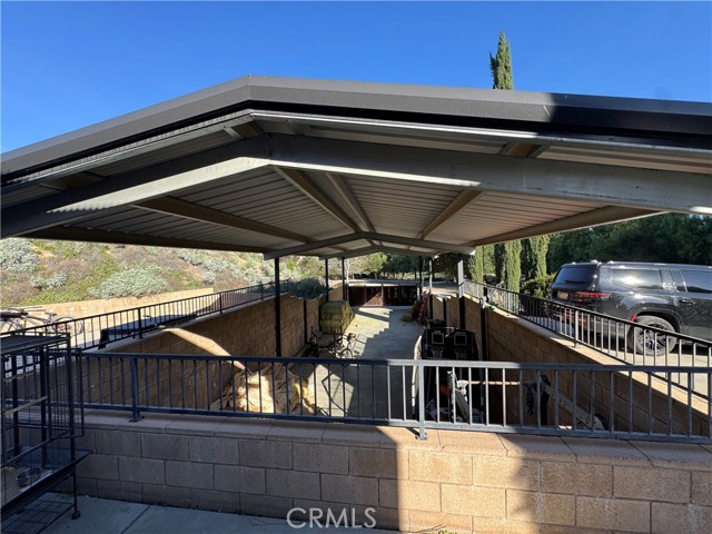 Image 4 of 30 For 38831 Pauba  