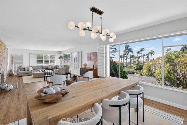 760 Via Del Monte, Palos Verdes Estates CA: https://media.crmls.org/medias/273da020-557a-47b2-8e43-512073473cd8.jpg