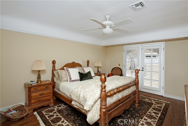7845 5th, Downey CA: https://media.crmls.org/medias/273dc9d1-5447-4ede-8312-df6b497dd550.jpg