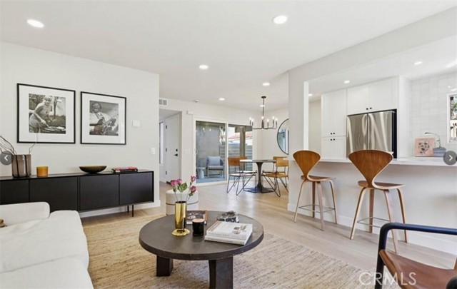 Front Image Thumbnail for CRPW26071334