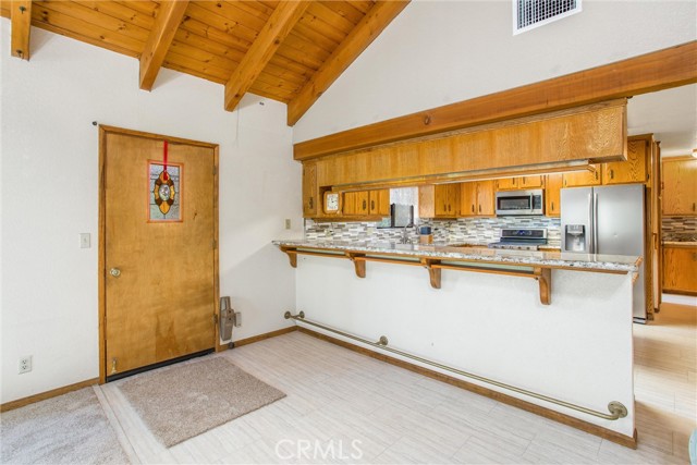 Detail Gallery Image 14 of 53 For 963 Jungfrau Dr, Crestline,  CA 92325 - 3 Beds | 3/1 Baths