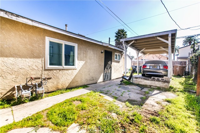 Detail Gallery Image 6 of 6 For 1448 W. 96th St., Los Angeles,  CA 90047 - 3 Beds | 2 Baths