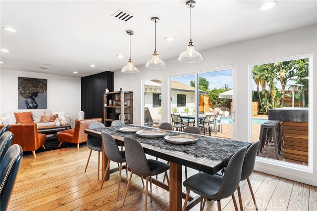 Detail Gallery Image 10 of 51 For 7454 Sausalito Ave, West Hills,  CA 91307 - 5 Beds | 4 Baths