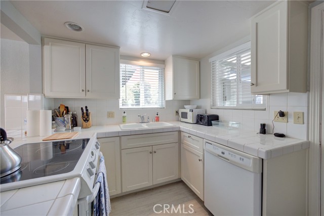 Detail Gallery Image 6 of 50 For 2650 Main St #7,  Cambria,  CA 93428 - 2 Beds | 1/1 Baths