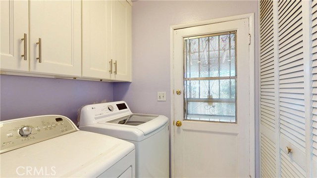 Detail Gallery Image 14 of 49 For 9551 Arleta Ave, Arleta,  CA 91331 - 5 Beds | 4 Baths