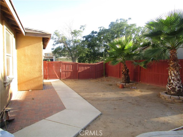 Detail Gallery Image 19 of 28 For 11848 Justine Way, Adelanto,  CA 92301 - 4 Beds | 3 Baths