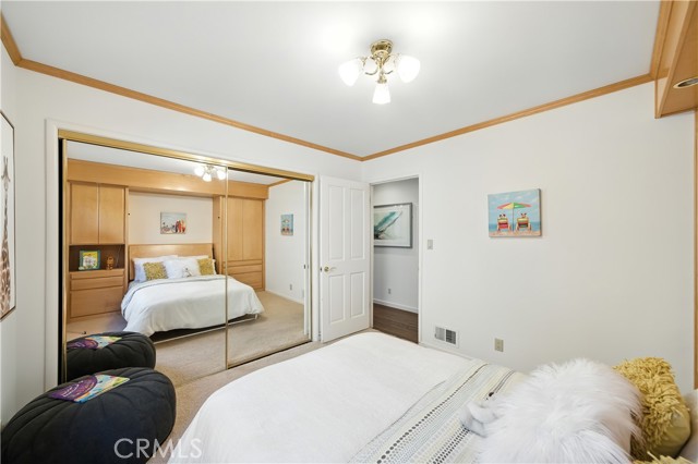 Detail Gallery Image 22 of 27 For 1319 Skyview Dr, Burlingame,  CA 94010 - 3 Beds | 2 Baths