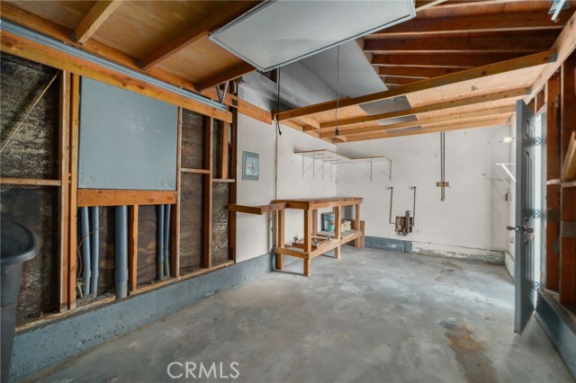 Detail Gallery Image 28 of 31 For 282 Parkview Dr, Lake Elsinore,  CA 92530 - 2 Beds | 1 Baths