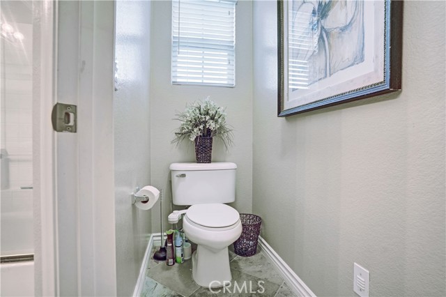 Detail Gallery Image 17 of 38 For 15636 Vista Way #104,  Lake Elsinore,  CA 92532 - 3 Beds | 2/1 Baths