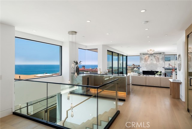 316 32nd Street, Manhattan Beach CA: https://media.crmls.org/medias/27429211-0487-491e-9255-368c8644abbb.jpg