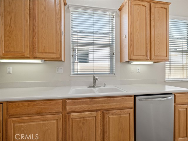 Detail Gallery Image 11 of 38 For 19301 Galloping Hill Rd, Apple Valley,  CA 92308 - 2 Beds | 2/1 Baths