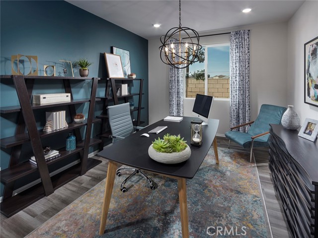 Detail Gallery Image 12 of 15 For 19524 Hanging Rock Rd, Lake Elsinore,  CA 92532 - 4 Beds | 3 Baths