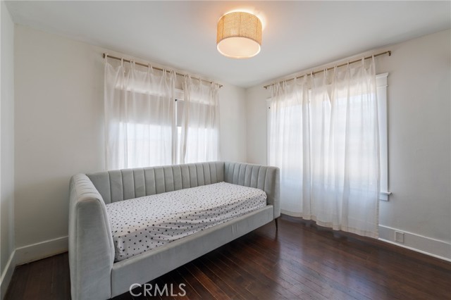 1120 W Chestnut Street, Anaheim CA: https://media.crmls.org/medias/27442b68-eec2-4e36-820c-5484bd178d24.jpg