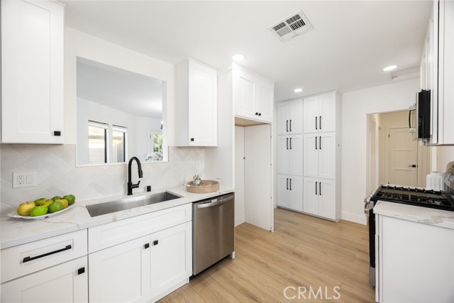 Detail Gallery Image 9 of 29 For 5352 Marshburn, Arcadia,  CA 91006 - 3 Beds | 2 Baths