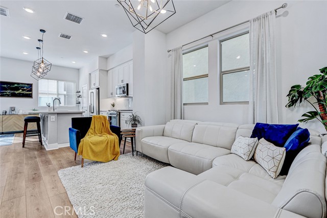 Detail Gallery Image 9 of 40 For 1669 Yorktown, San Pedro,  CA 90732 - 3 Beds | 2/1 Baths