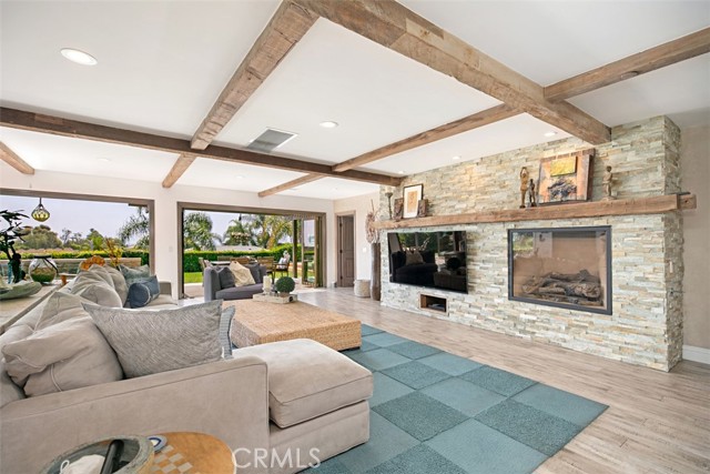 228 Ledroit Street, Laguna Beach CA: https://media.crmls.org/medias/27480523-45fa-4852-a95a-00dab0cb5eb8.jpg