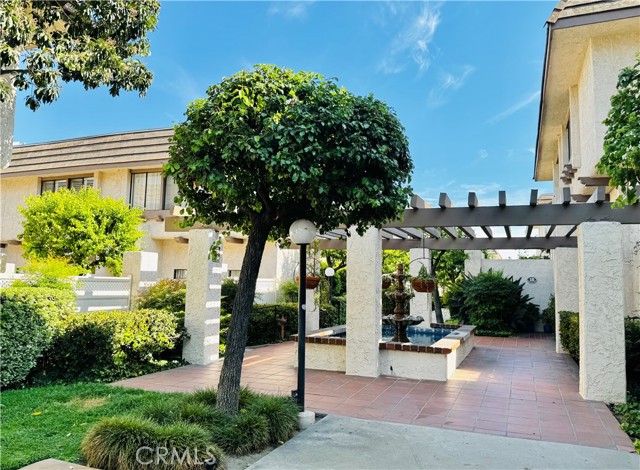 848 W Huntington Drive, Arcadia CA: https://media.crmls.org/medias/27487e6f-2bfc-4778-85fe-14dd5c254a0d.jpg