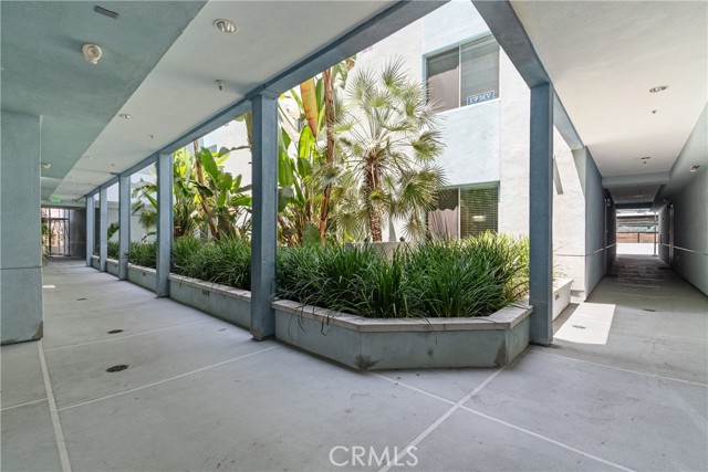 Detail Gallery Image 29 of 34 For 13337 Beach Ave #111,  Marina Del Rey,  CA 90292 - 3 Beds | 2 Baths