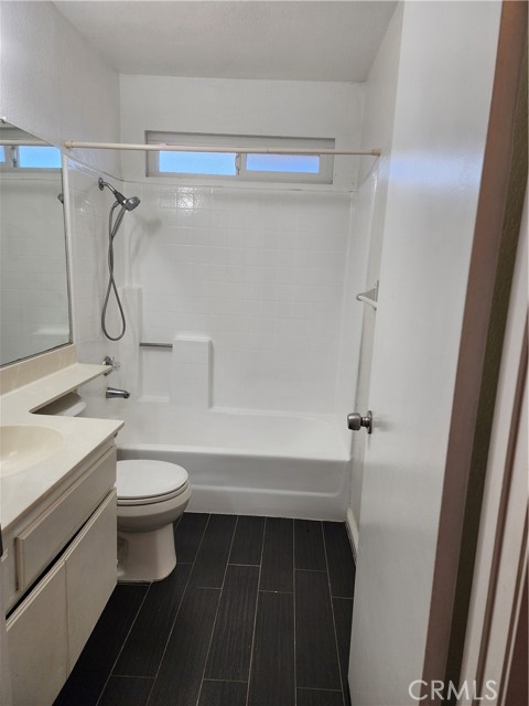 Detail Gallery Image 12 of 17 For 23787 Cold Spg, Moreno Valley,  CA 92557 - 3 Beds | 2/1 Baths