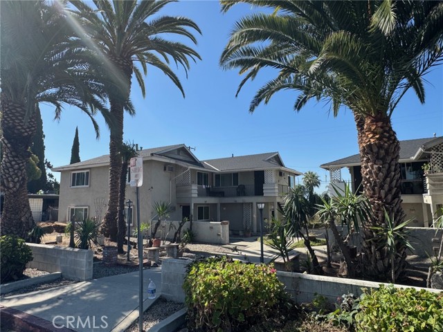 5351 W Maitland Street, Ontario CA: https://media.crmls.org/medias/274a98d2-fedc-4962-b3ea-f79d58245867.jpg