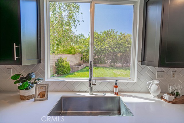Detail Gallery Image 14 of 62 For 23948 Rustico Ct, Valencia,  CA 91354 - 5 Beds | 3 Baths